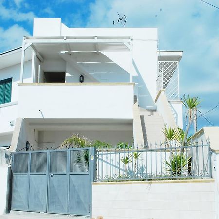 Dimora Il Girasole Hotel Торе Сан Джовани Удженто Екстериор снимка
