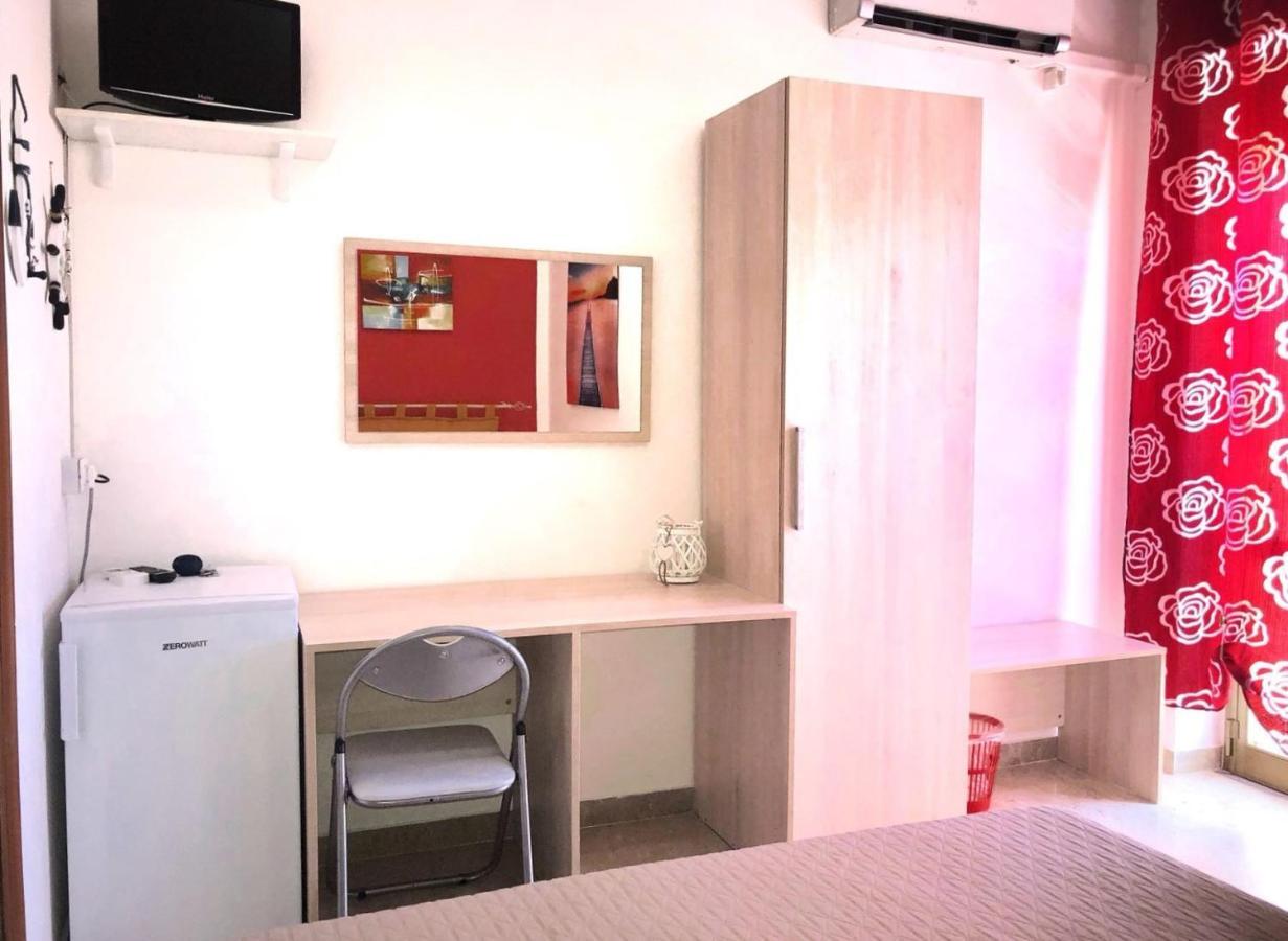 Dimora Il Girasole Hotel Торе Сан Джовани Удженто Екстериор снимка